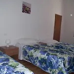 Star - Locazione Turistica 2*