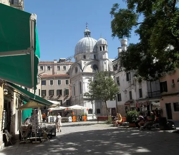 招待所 Star - Locazione Turistica 2*