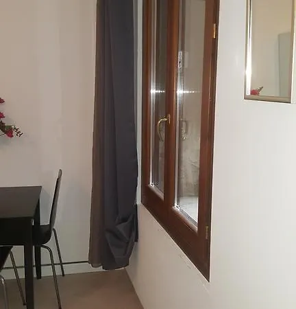Star - Locazione Turistica Affittacamere 2*