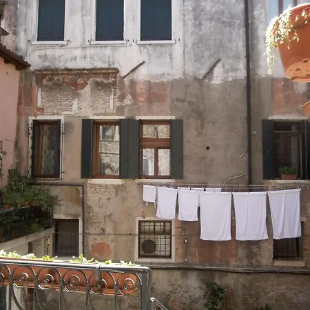 Guest house Star 2*